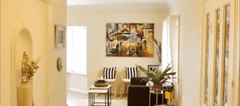 Cozy Mountain Cottage