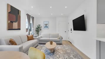 Bloc d'apartaments presidencial, balcó | Cortines opaques, habitacions insonoritzades i wifi gratuïta