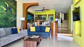 TV connectée, chaîne hi-fi