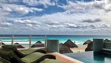 Piscine extérieure, piscine chauffée