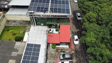Fachada da propriedade