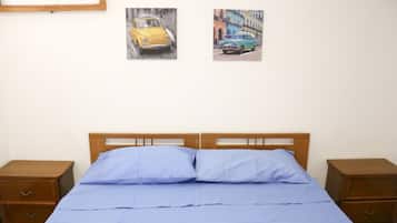 2 chambres, fer et planche Ă repasser, draps fournis