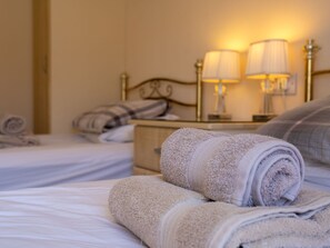 2 Schlafzimmer, Bügeleisen/Bügelbrett, WLAN