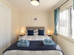 2 makuuhuonetta, silitysrauta/-lauta, Wi-Fi