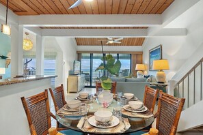 Dining - KHV 34 Direct Ocean Front Views 2BD Kahana Condo (Lahaina)