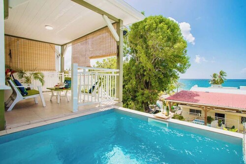 Sea View Bungalow & Plunge Pool – Diamant Town Center