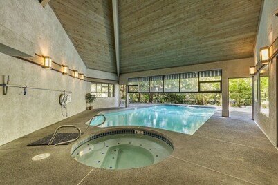 Perch - Garden Villa Retreat, DT Bellevue 2BR Free Parking