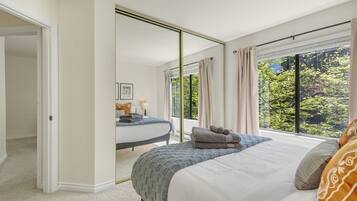 2 chambres, fer et planche Ă repasser, Wi-Fi gratuit, draps fournis