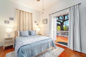 2 soverom, strykejern/-brett, wi-fi og sengetøy