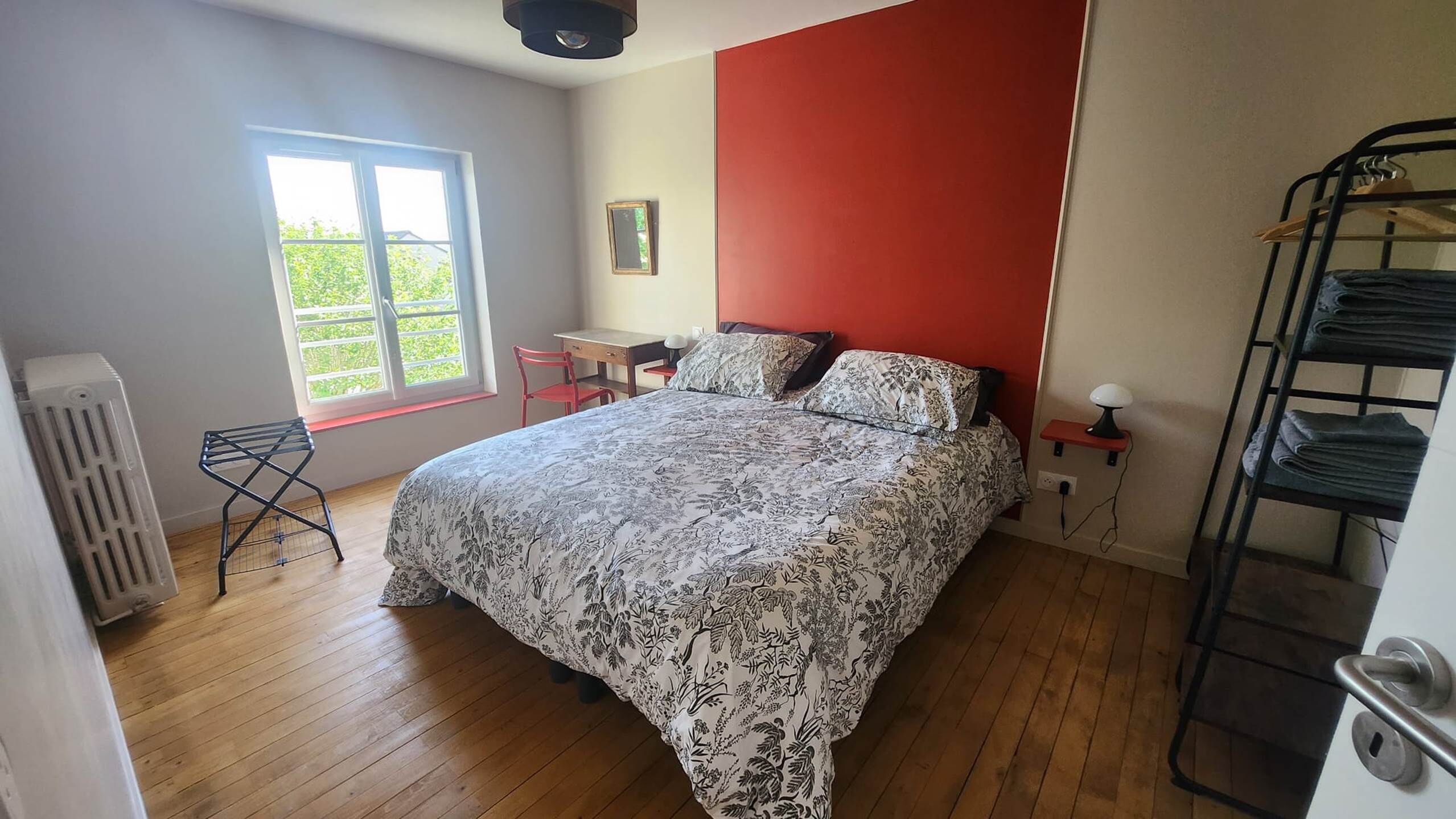 3 chambres, fer et planche à repasser, Wi-Fi gratuit