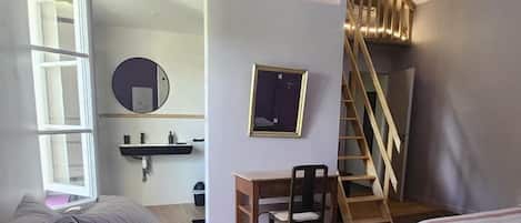 3 chambres, fer et planche à repasser, Wi-Fi gratuit