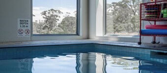 A Romantic Escape in Natureâs Embrace