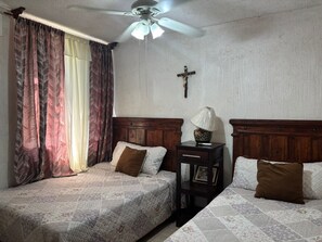2 Schlafzimmer, Bügeleisen/Bügelbrett, WLAN, Bettwäsche