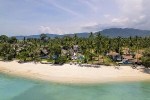 Sun loungers, beach towels