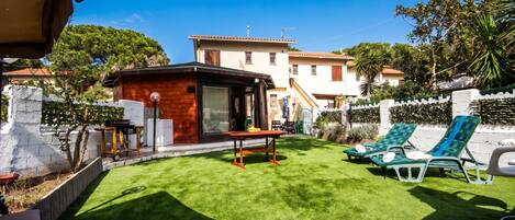 Casa de ciudad familiar, varias habitaciones, 2 baños (La Rosa dei Venti) | Terraza o patio