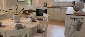 NEW renovated vacation home in Sweden with sauna, boat and canoe