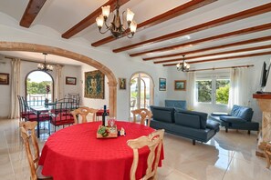 Villa