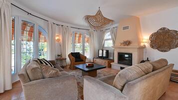 3 عدّة غرف نوم