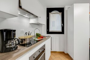 1 bedroom - Zagara House Lake View Shared Pool (Gardone Riviera)