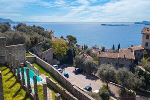 Room - Zagara House Lake View Shared Pool (Gardone Riviera)