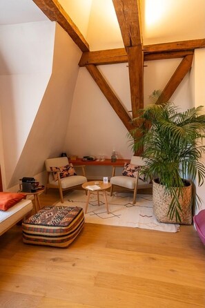 Family Quadruple Room | Free WiFi, bed sheets - Maison Brunon (Bruges)