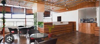 Hotel Yours Pacific