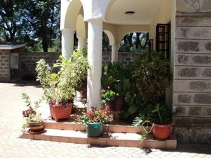 Exterior - Classic Guest Houss (Nairobi)
