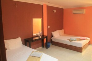 Soundproofing, free WiFi - SV Andalas Hotel (Klang)
