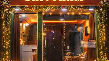 Fachada de la propiedad