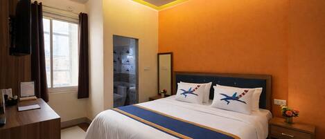 Skrivebord, skrivebord for bærbar PC og wi-fi (inkludert)