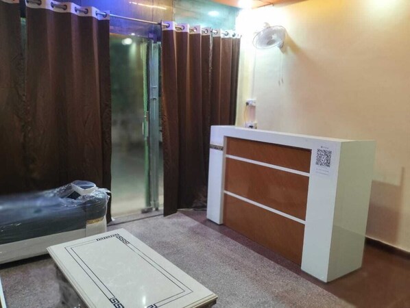 Reception - Hotel Shivoham (Mathura)