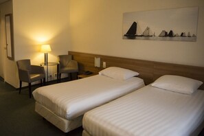 4 habitaciones, wifi gratis y ropa de cama