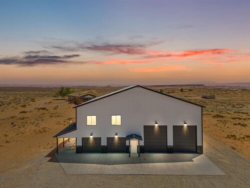 Ticaboo Lakehouse | Near Lake Powell