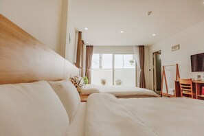 Superior Double Room, City View