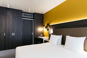 1 室のベッドルーム、WiFi (無料)、ベッドシーツ