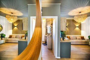 Departamento Deluxe | 1 habitación, escritorio y espacio para trabajar con laptop 