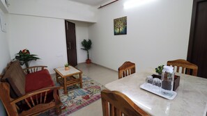 48-inch LCD TV with cable channels - Pinaki Comfort Stay Malad - Near Nesco & Oberoi Mall (Mumbai)