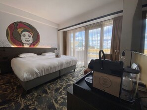 3 quartos, Wi-Fi de cortesia, roupa de cama