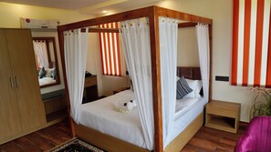 King Room - Nakshville  (Bhimtal)