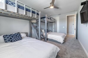 House, 4 Bedrooms