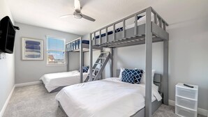 House, 4 Bedrooms - Home Near Disney Area-sleeps 14 Guest (Davenport)
