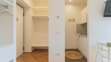 Studio (1 Bedroom) | Eigene Kochnische