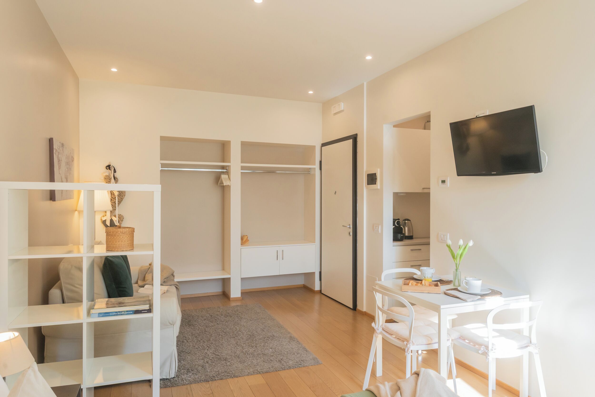 Studio | Living area