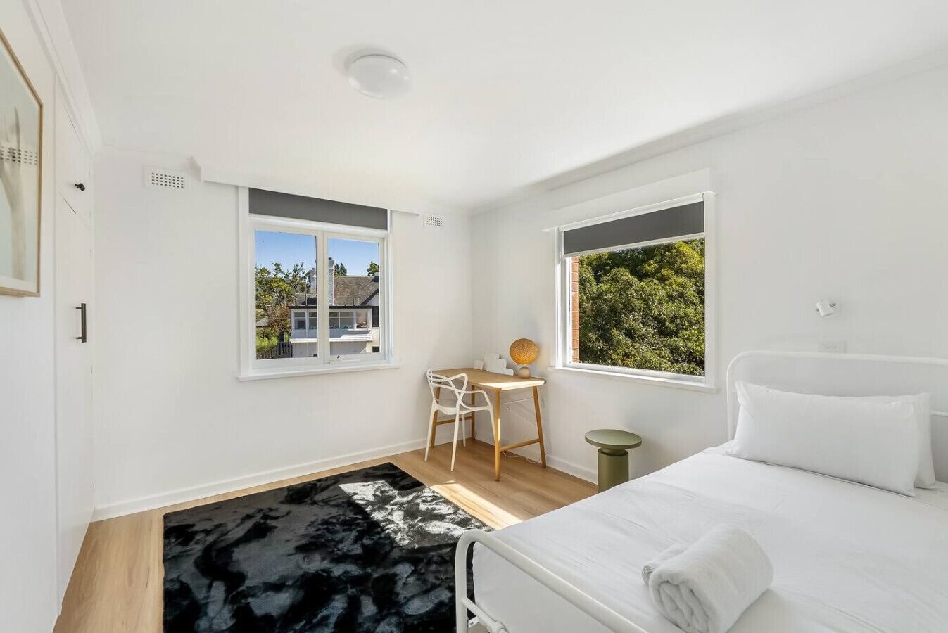 2 bedrooms, desk, iron/ironing board, travel crib