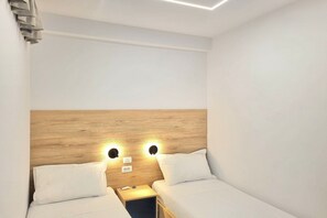 Family Apartment, Multiple Bedrooms (SanPietro Holiday Homes 298)