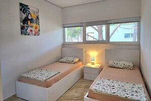 Familienapartment, Mehrere Schlafzimmer (SanPietro Holiday Homes 285) | 2 Schlafzimmer, kostenloses WLAN, Bettwäsche