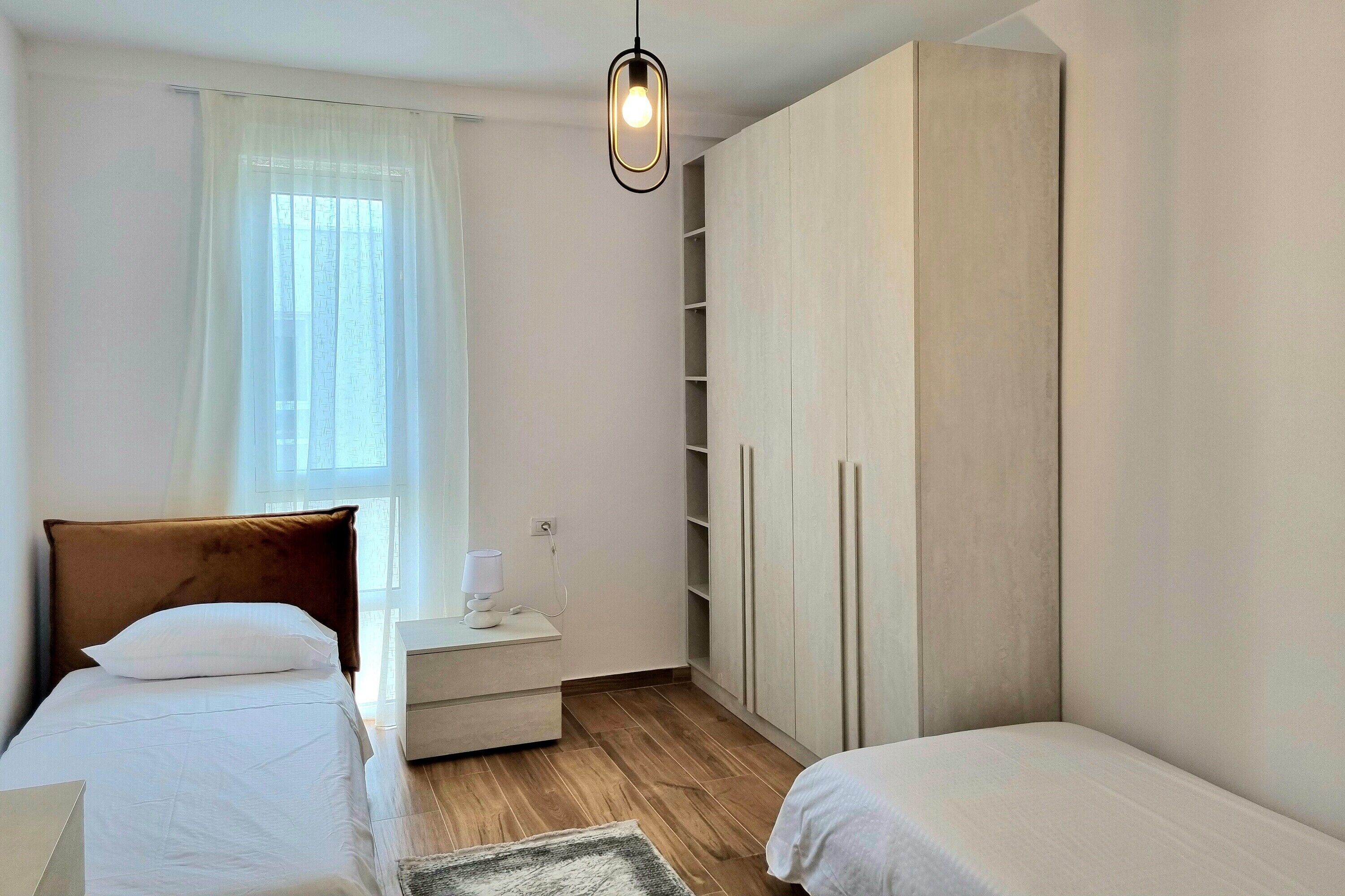 Family Apartment, Multiple Bedrooms (SanPietro Holiday Homes 293)