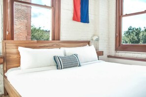 1 chambre, bureau, fer et planche à repasser, Wi-Fi gratuit