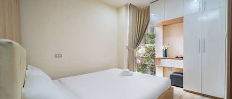 Superior-Studio | Minibar, Schreibtisch, kostenloses WLAN