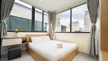 Executive Studio | Minibar, desk, free WiFi
